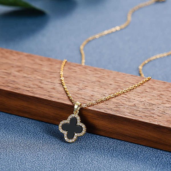 necklace designer four leaf clover pendant titanium steel necklace women's 18k rose gold diamond studded clover pendant niche light lux, Silver
necklace designer four leaf clover pendant titanium steel necklace women's 18k rose gold diamond studded clover pendant niche light lux, Silver