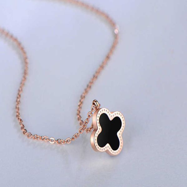 van clover necklace designer four leaf clover pendant rose gold four leaf grass titanium steel colorless and allergic resistant versatile wo, Silver
van clover necklace designer four leaf clover pendant rose gold four leaf grass titanium steel colorless and allergic resistant versatile wo, Silver