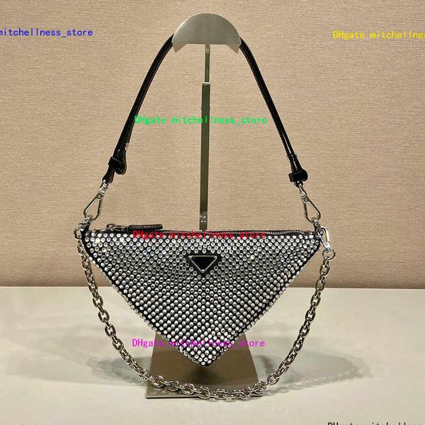 7a triangle diamond shoulder bags women textile chain symbole handbags fashion hardware letters mini bag removable chain shoulders belt
7a triangle diamond shoulder bags women textile chain symbole handbags fashion hardware letters mini bag removable chain shoulders belt