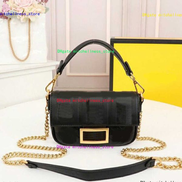 women baguette bag flip over diagonal handbag chain shoulder belt bag leather embossed handbag samll purse gold magnetic buckle
women baguette bag flip over diagonal handbag chain shoulder belt bag leather embossed handbag samll purse gold magnetic buckle
