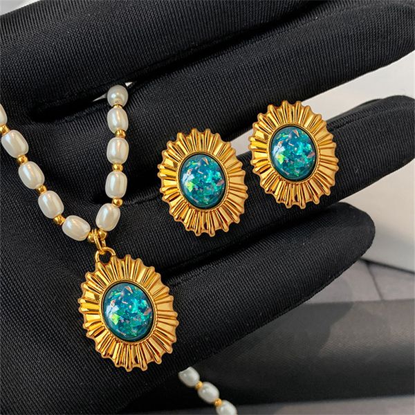 natural baroque millet pearl necklace women's new 2023 fashion temperament collar chain exquisite sweet jewelry accessories, Silver
natural baroque millet pearl necklace women's new 2023 fashion temperament collar chain exquisite sweet jewelry accessories, Silver