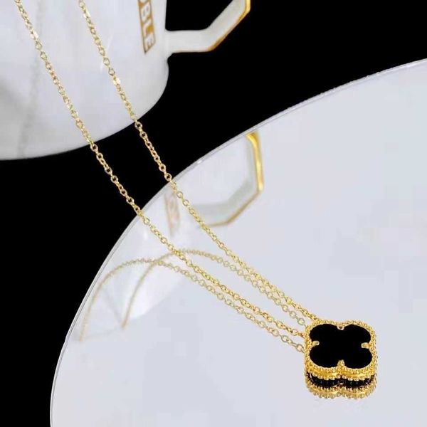 van clover necklace designer four leaf clover pendant classic clover colorless double sided korean versatile collar, Silver
van clover necklace designer four leaf clover pendant classic clover colorless double sided korean versatile collar, Silver