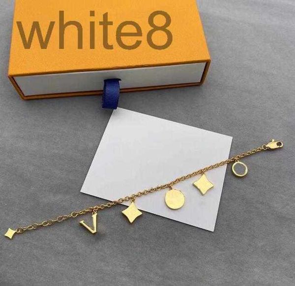charm bracelets designerdesigner carm bangles gold v letter ig quality jewelrys wristband plated simple eart luxury titanium lovers cain 12h, Golden;silver
charm bracelets designerdesigner carm bangles gold v letter ig quality jewelrys wristband plated simple eart luxury titanium lovers cain 12h, Golden;silver