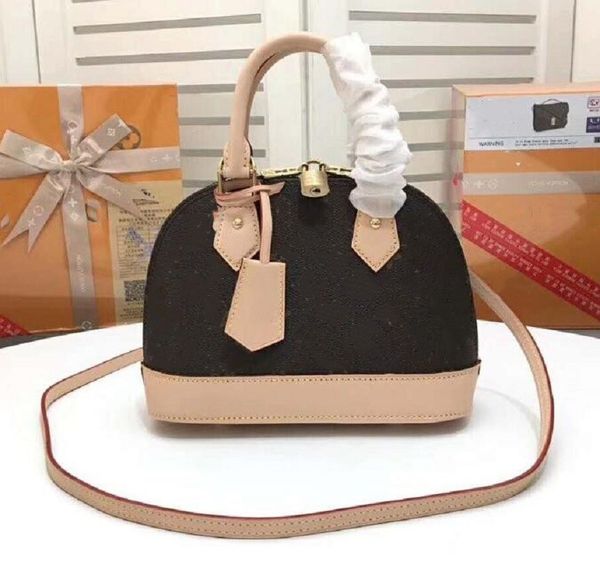 2023fashion women shoulder chain messenger bag designer wallet purse cosmetic shell bag
2023fashion women shoulder chain messenger bag designer wallet purse cosmetic shell bag