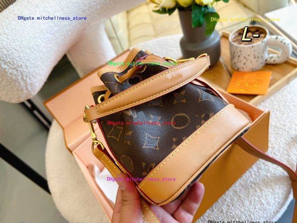 nano noe m81266 shoulder crossbody bags handbags luxury designer neonoe 22ss mini bucket hande bag women girls purse wallet drawstring
nano noe m81266 shoulder crossbody bags handbags luxury designer neonoe 22ss mini bucket hande bag women girls purse wallet drawstring
