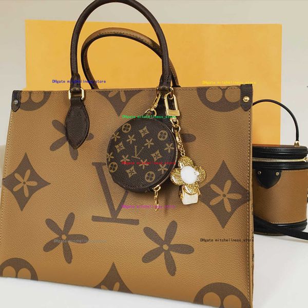 large capacity onthego shopping totes pm shoulder clutch bags womens mens handle luxury designer flower embroidery genuine leather
large capacity onthego shopping totes pm shoulder clutch bags womens mens handle luxury designer flower embroidery genuine leather