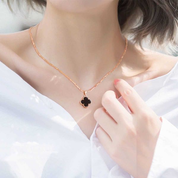 van clover necklace designer four leaf chain four grass female collar chain rose gold valentine's day gift to girlfriend, Silver
van clover necklace designer four leaf chain four grass female collar chain rose gold valentine's day gift to girlfriend, Silver