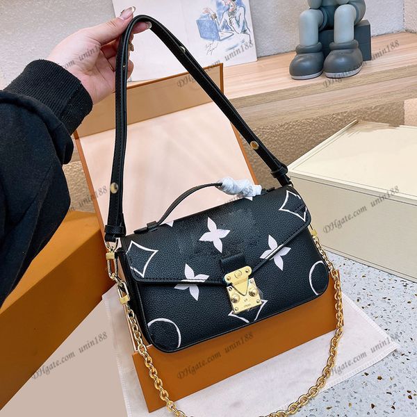 23ss women luxurys designers crossbody bags tote cruise genuine leather shopping bags handbag shouder for ladies pouch purse messenger bag 2
23ss women luxurys designers crossbody bags tote cruise genuine leather shopping bags handbag shouder for ladies pouch purse messenger bag 2