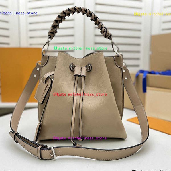 hollow out bucket bag women drawstring handbags crochet handle crossbody shoulder bags purse granular genuine leather tote bags interior
hollow out bucket bag women drawstring handbags crochet handle crossbody shoulder bags purse granular genuine leather tote bags interior