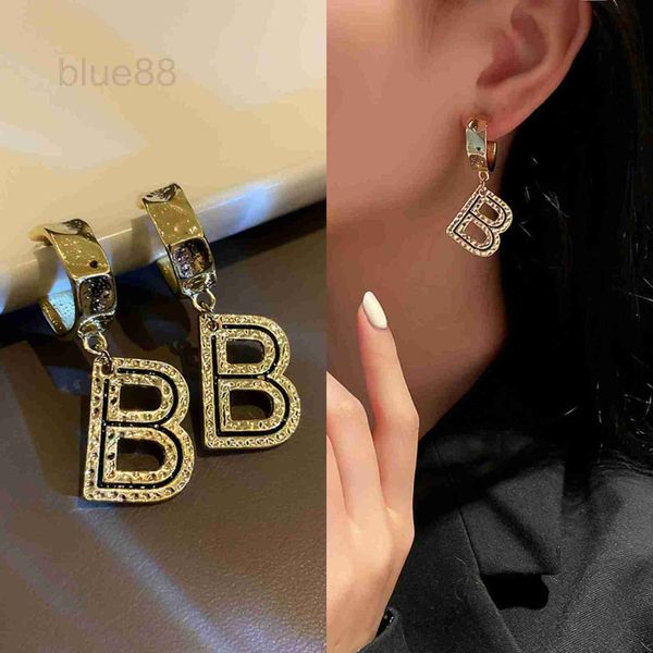 charm designer fashion english letter earrings simple oil dropping ins temperament exaggerated personality k2l3, Golden
charm designer fashion english letter earrings simple oil dropping ins temperament exaggerated personality k2l3, Golden