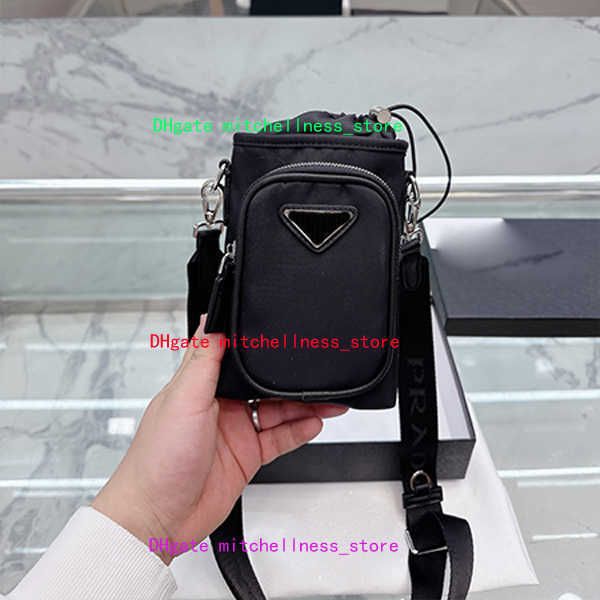 mobile phone bag men's nylon bag mini totes shopping bag crossbody phone bag oblique handbags letter black small size shoulder bags lei
mobile phone bag men's nylon bag mini totes shopping bag crossbody phone bag oblique handbags letter black small size shoulder bags lei