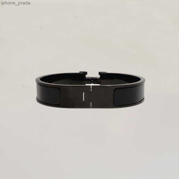 designer h bangle men women black letter bracelets luxury design jewelry colorfast hypoallergenic
designer h bangle men women black letter bracelets luxury design jewelry colorfast hypoallergenic