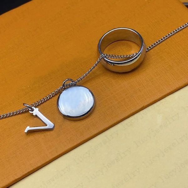 fashion pendants necklaces accessories designer necklace pattern carving pearl personality design 2 colors, Silver
fashion pendants necklaces accessories designer necklace pattern carving pearl personality design 2 colors, Silver