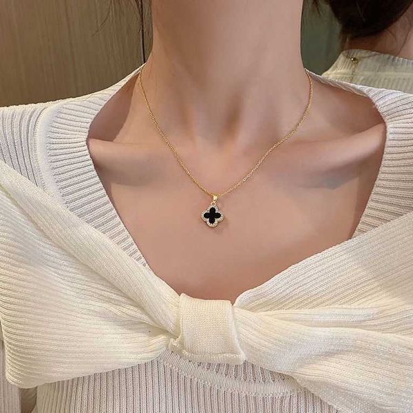 necklace designer four leaf chain s925 sterling silver colorless high beauty clover small pendant fashion cool spicy girl clavicle chain
necklace designer four leaf chain s925 sterling silver colorless high beauty clover small pendant fashion cool spicy girl clavicle chain