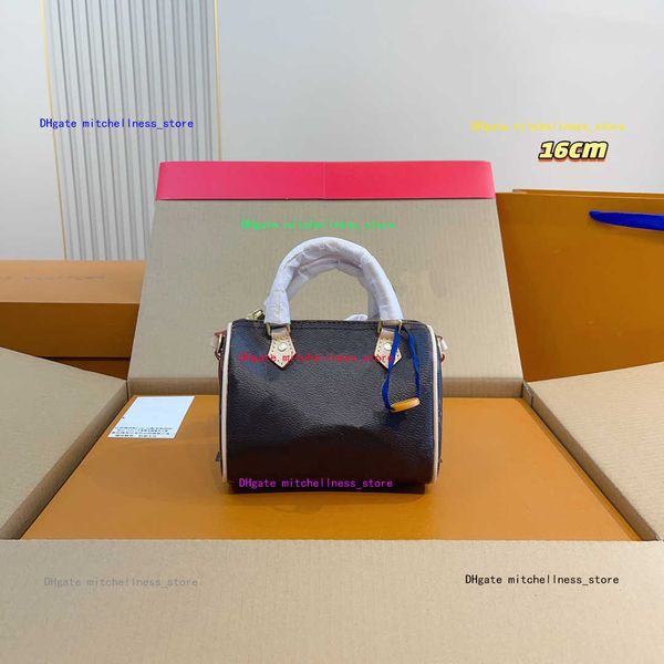 designer bags women pillow bags classic retir style handbags genuine leather shoulderbags casual shopping travel handbags lady totes four
designer bags women pillow bags classic retir style handbags genuine leather shoulderbags casual shopping travel handbags lady totes four