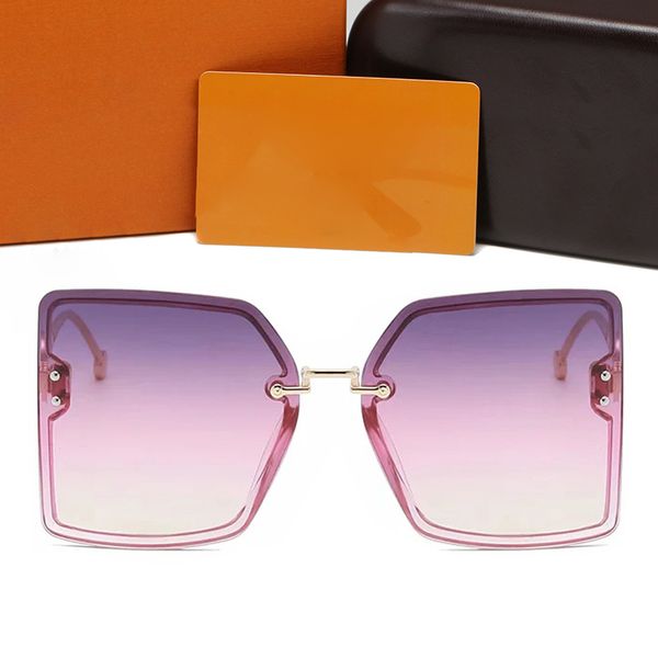Oversized Women Sunglasses Designer Fashion Sunglasses For Woman Luxury Vintage Sunglasses Summer Style Anti-glare sun glasses man Lenses Shades 20B39 With Box
Oversized Women Sunglasses Designer Fashion Sunglasses For Woman Luxury Vintage Sunglasses Summer Style Anti-glare sun glasses man Lenses Shades 20B39 With Box