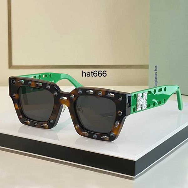 men sunglasses classic retro fashion design womens glasses luxury brand designer eyeglass simple business style, White;black
men sunglasses classic retro fashion design womens glasses luxury brand designer eyeglass simple business style, White;black