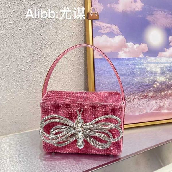 rose shiny imperfect bowknot box small square bag french dinner full chain mobile phone carrying crossbody bag 230401
rose shiny imperfect bowknot box small square bag french dinner full chain mobile phone carrying crossbody bag 230401