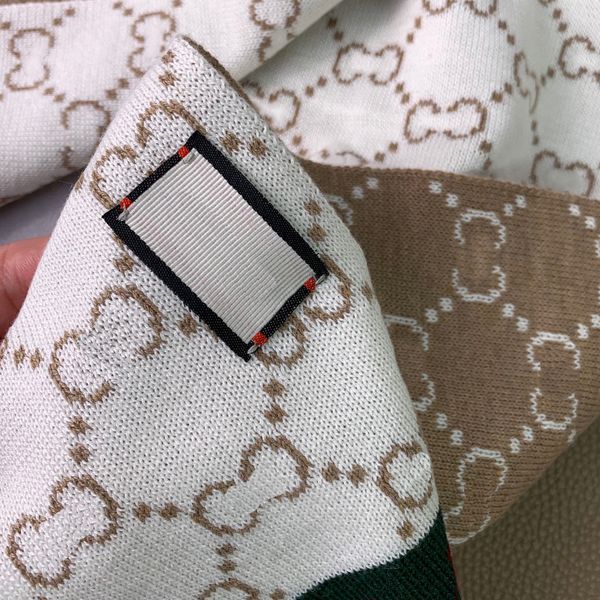 Echarpe Designer Scarf Jacquard Suppleness Scarfs Cashmere Autumn and Winter Women Warm Men Comfortable Touch Seniscarf
Echarpe Designer Scarf Jacquard Suppleness Scarfs Cashmere Autumn and Winter Women Warm Men Comfortable Touch Seniscarf