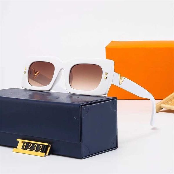 2023 new fashion small frame square sunglasses women driving sunglasses fashion glasses street, White;black
2023 new fashion small frame square sunglasses women driving sunglasses fashion glasses street, White;black