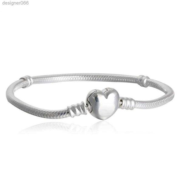 1pcs drop shipping factory heart silver plated charm bracelets snake chain fit for pandora bangle bracelet women children birthday gift b002, Black
1pcs drop shipping factory heart silver plated charm bracelets snake chain fit for pandora bangle bracelet women children birthday gift b002, Black