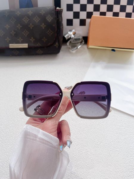 2023 baseball sunglasses designer sunglasses women's fashion sunglasses retro style hd nylon sheet 5a quality, White;black
2023 baseball sunglasses designer sunglasses women's fashion sunglasses retro style hd nylon sheet 5a quality, White;black