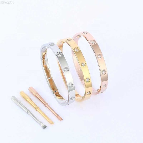 luxury famous brand designers screw love bangle with stones for lady gold silver rose 18k gold plated screwdriver bracelets
luxury famous brand designers screw love bangle with stones for lady gold silver rose 18k gold plated screwdriver bracelets