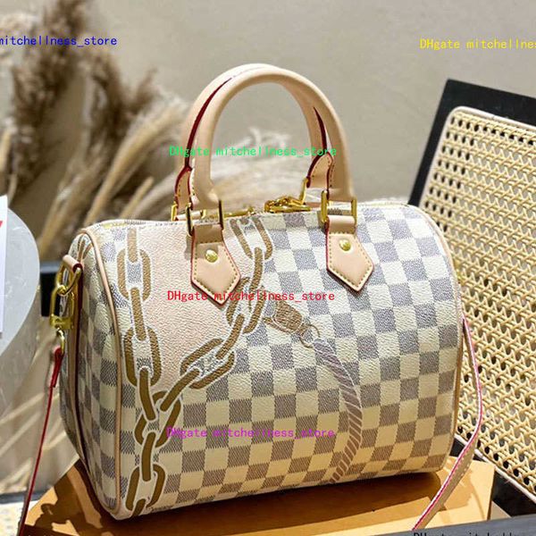 graffiti pillow bag classic soft leather plaid cross body bag waterproof one shoulder boston bag chess plaid versatile handbag canvas
graffiti pillow bag classic soft leather plaid cross body bag waterproof one shoulder boston bag chess plaid versatile handbag canvas