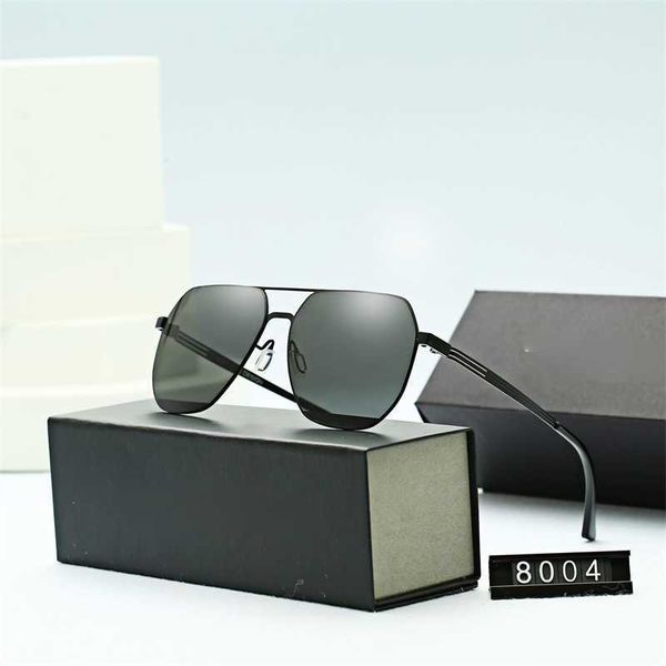 new fashion personality sunglasses male and female polarized mirrors driver driving toad mirror 8004, White;black
new fashion personality sunglasses male and female polarized mirrors driver driving toad mirror 8004, White;black