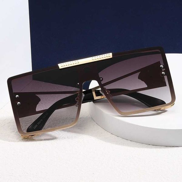 designer sunglasses new large box metal fashion sunglasses uv resistant for men and women driving, White;black
designer sunglasses new large box metal fashion sunglasses uv resistant for men and women driving, White;black