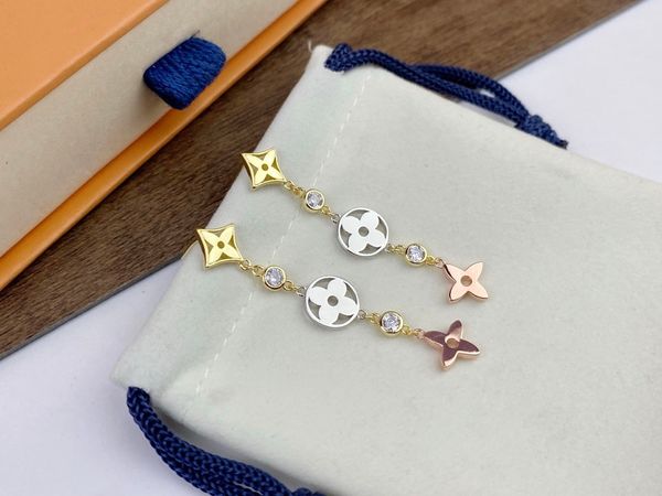 luxury designer earrings stud titanium steel fashion brand 18k gold plating jewellery festival gift, Golden;silver
luxury designer earrings stud titanium steel fashion brand 18k gold plating jewellery festival gift, Golden;silver