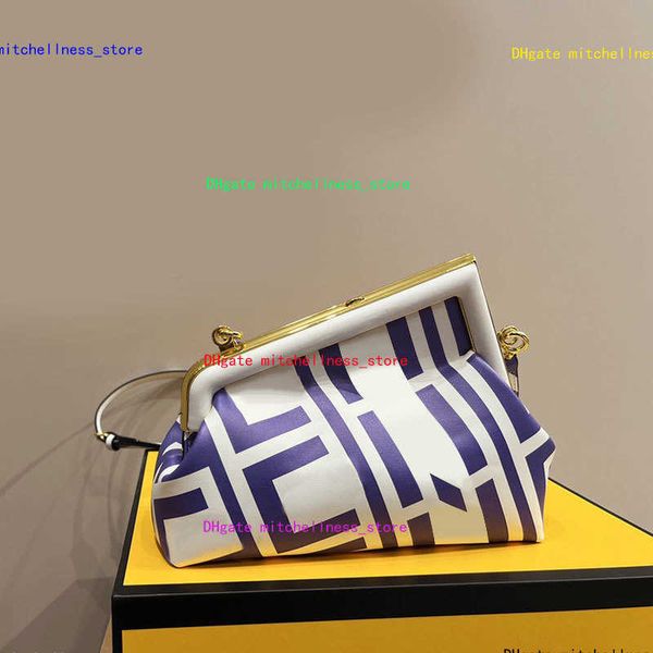 capsule clutch bag printed leather handbag purse evening wallet oversize fashion letter clip shoulder crossbody bags detachable strap 4
capsule clutch bag printed leather handbag purse evening wallet oversize fashion letter clip shoulder crossbody bags detachable strap 4