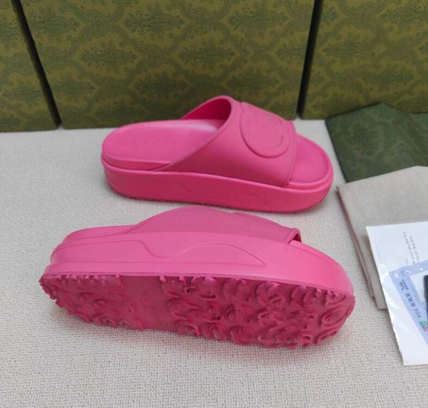 new platform slide women slippers designer wedge pattern embroidery beach casual slides flip flops ladies platform 50mm thick bottom with bo, Black
new platform slide women slippers designer wedge pattern embroidery beach casual slides flip flops ladies platform 50mm thick bottom with bo, Black
