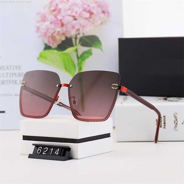 2023 new xiaoxiang double women's frameless polarized sunglasses personalized fashion glasses, White;black
2023 new xiaoxiang double women's frameless polarized sunglasses personalized fashion glasses, White;black