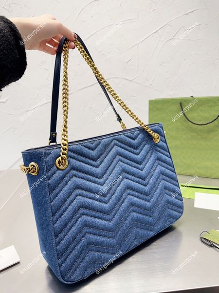 tz denim tote bags luxury golden hardware metal chain strap shoulder bag large capacity shopping bags classic quilted handbags lady casual o
tz denim tote bags luxury golden hardware metal chain strap shoulder bag large capacity shopping bags classic quilted handbags lady casual o