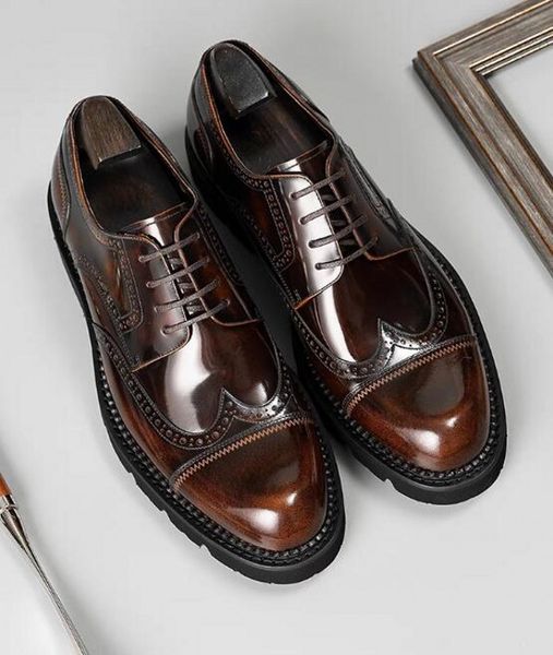 2023 brogue carved shoes mens oxfords british style brown black formal suit dress shoes patent leather derby shoes
2023 brogue carved shoes mens oxfords british style brown black formal suit dress shoes patent leather derby shoes