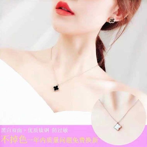 van clover necklace designer four leaf clover pendant fading red rose gold four leaf grass women's light luxury small crowd collar chai, Silver
van clover necklace designer four leaf clover pendant fading red rose gold four leaf grass women's light luxury small crowd collar chai, Silver