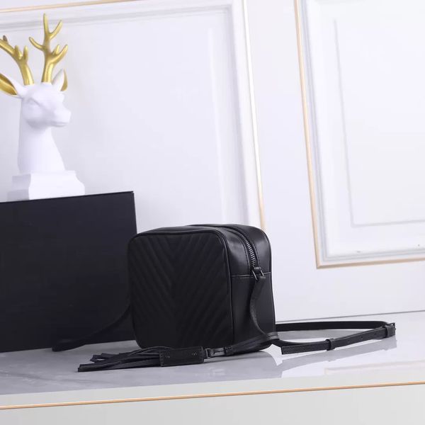 fashion women luxurys crossbody bag famous classical designer messenger lady cross body bags handbag female tote satchel purse black gold si, Black;red
fashion women luxurys crossbody bag famous classical designer messenger lady cross body bags handbag female tote satchel purse black gold si, Black;red