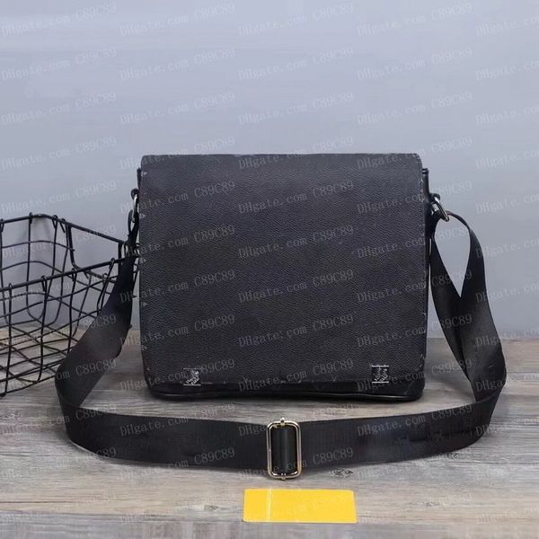 men designer bag luxury briefcases messenger bags tote boston fashion mens shoulder belt backpack messenger bag
men designer bag luxury briefcases messenger bags tote boston fashion mens shoulder belt backpack messenger bag