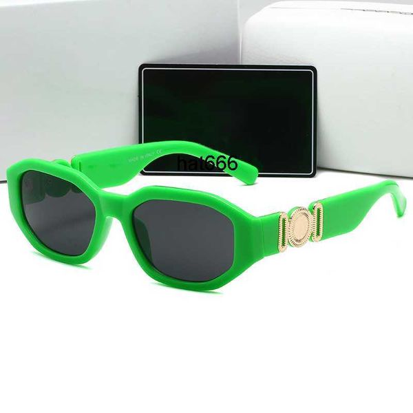 summer green sunglasses for woman black man sunglasse fashion luxury sunglass retro small frame design uv 10 color optional beach womens ora, White;black
summer green sunglasses for woman black man sunglasse fashion luxury sunglass retro small frame design uv 10 color optional beach womens ora, White;black