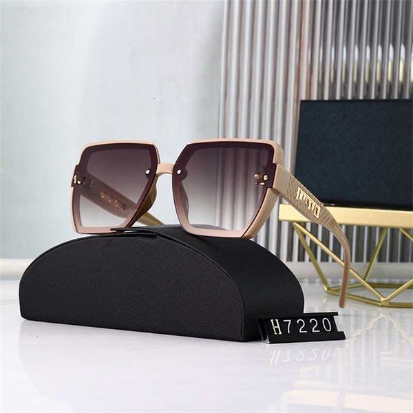 designer sunglasses 2023 new box sunglasses versatile overseas glasses women's outdoor sunshades, White;black
designer sunglasses 2023 new box sunglasses versatile overseas glasses women's outdoor sunshades, White;black