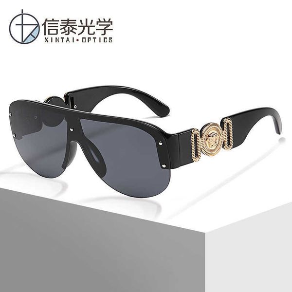 main new small square head decorative sunglasses personalized trend polygonal glasses, White;black
main new small square head decorative sunglasses personalized trend polygonal glasses, White;black