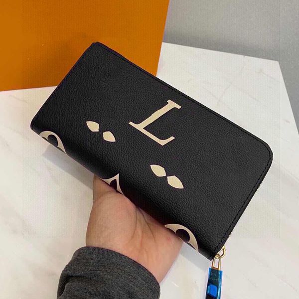 fashion letter designer wallet men and women leather bag pu long square wallet card holder wallets note compartment wallets credit card, Red;black
fashion letter designer wallet men and women leather bag pu long square wallet card holder wallets note compartment wallets credit card, Red;black