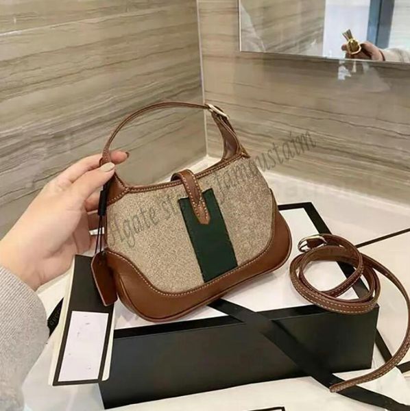 designer bags classic designer women's handbag brand luxury crescent shoulder bag multicolor fashion letters high-quality portable shou
designer bags classic designer women's handbag brand luxury crescent shoulder bag multicolor fashion letters high-quality portable shou