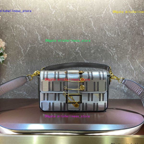 women crossbody bag armpit purse handbag pattern gold laser punching metal pin decoration removable shoulder strap flap messenger bags insid
women crossbody bag armpit purse handbag pattern gold laser punching metal pin decoration removable shoulder strap flap messenger bags insid