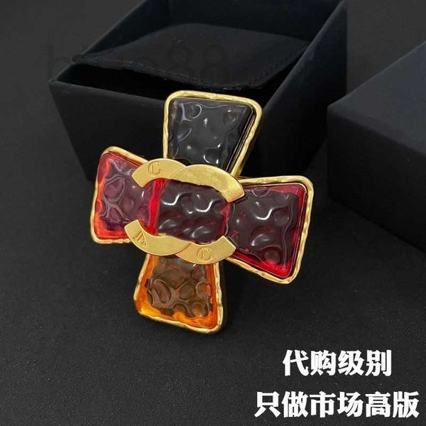 other designer brooch pin brass gilded double letter ornament french style small fragrance brooch accessories ad9l, Golden;silver
other designer brooch pin brass gilded double letter ornament french style small fragrance brooch accessories ad9l, Golden;silver