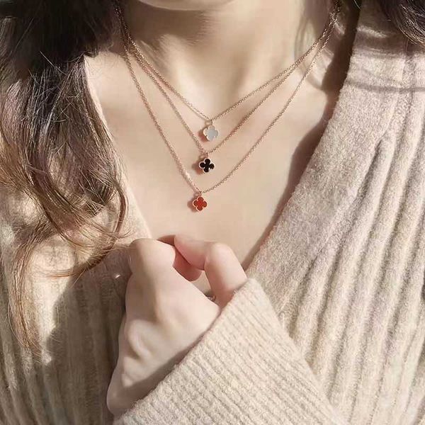 van clover necklace designer four leaf chain lucky clover necklace fadeless color fast allergy double-sided 18k, Silver
van clover necklace designer four leaf chain lucky clover necklace fadeless color fast allergy double-sided 18k, Silver