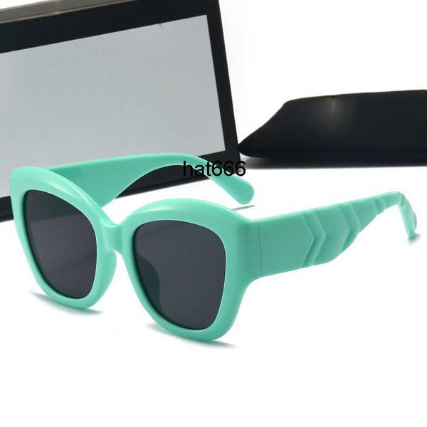 new g woman sunglasses womens fashion uv400 square frame shades geometric lines wide temples oversize beach eyewear driving glasses wholesal, White;black
new g woman sunglasses womens fashion uv400 square frame shades geometric lines wide temples oversize beach eyewear driving glasses wholesal, White;black