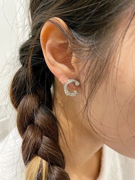 2023 luxury quality charm stud earring with sparkly diamond in silver plated have box stamp ps7763a, Golden
2023 luxury quality charm stud earring with sparkly diamond in silver plated have box stamp ps7763a, Golden