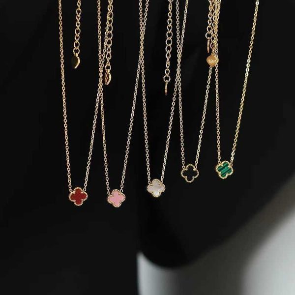 van clover necklace designer four leaf clover pendant small clover pendant titanium steel female summer fritillaria advanced collar chain 5d, Silver
van clover necklace designer four leaf clover pendant small clover pendant titanium steel female summer fritillaria advanced collar chain 5d, Silver